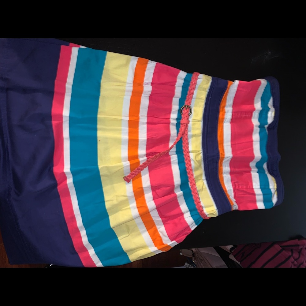 Brightly colored strapless dress!!!